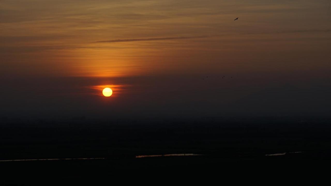 Les Couchers De Soleil A إمبوريابرافا المظهر الخارجي الصورة